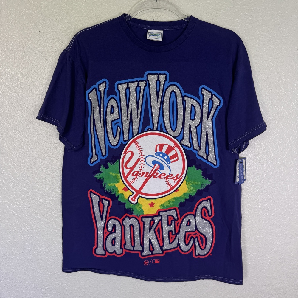New York Yankees Shirt Womens S/M Graphic Tee MLB Baseball 47 Vintage Tubular